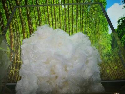 提質增效顯真功，化纖行業“頭部效應”下的冰與火之歌